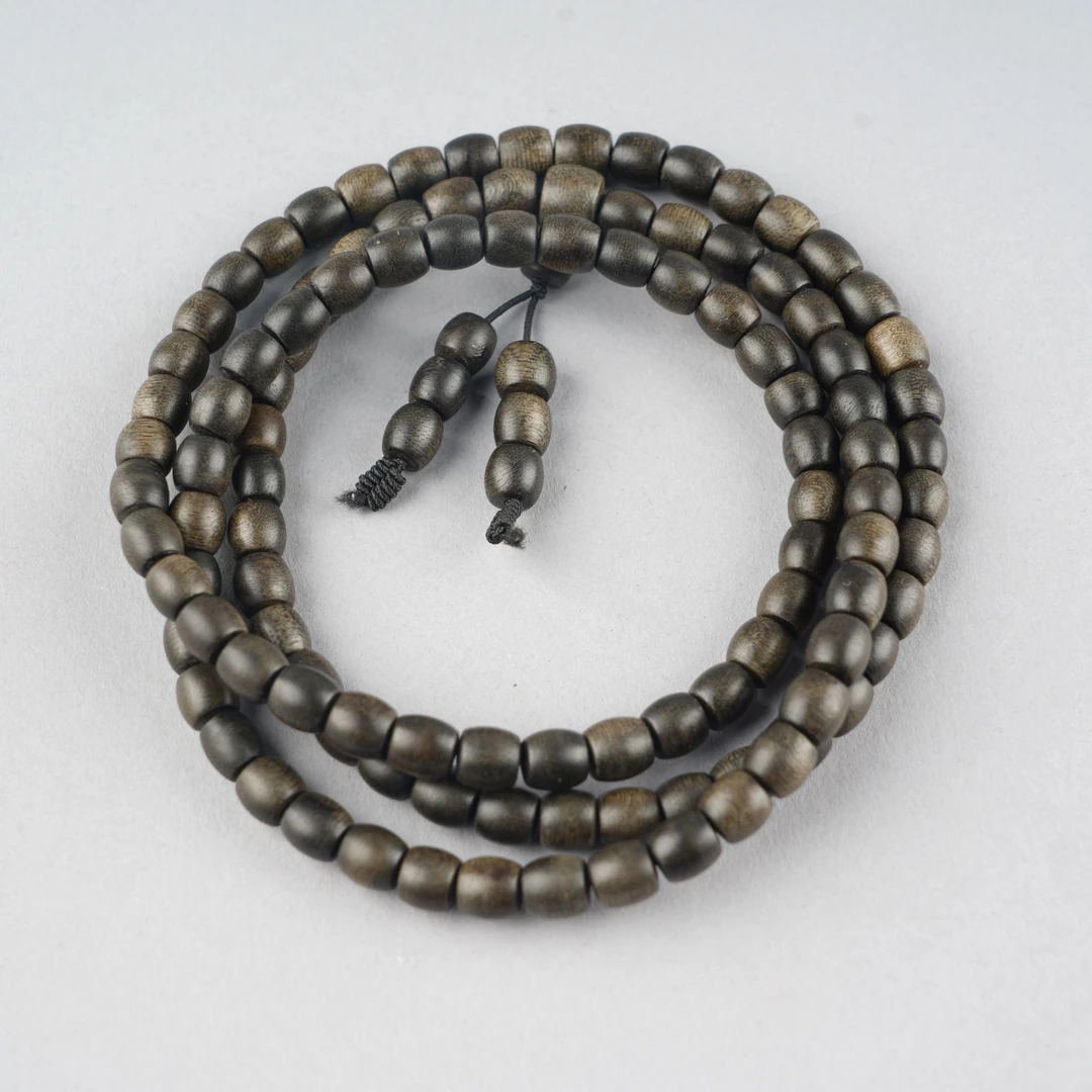 沉香 越南芽庄绿奇楠L击老料长串6MM-079