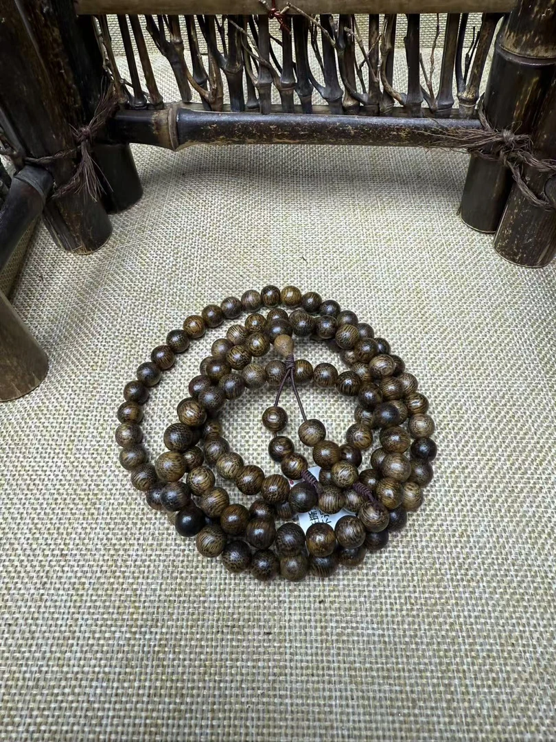 B4龙二文玩成品木串