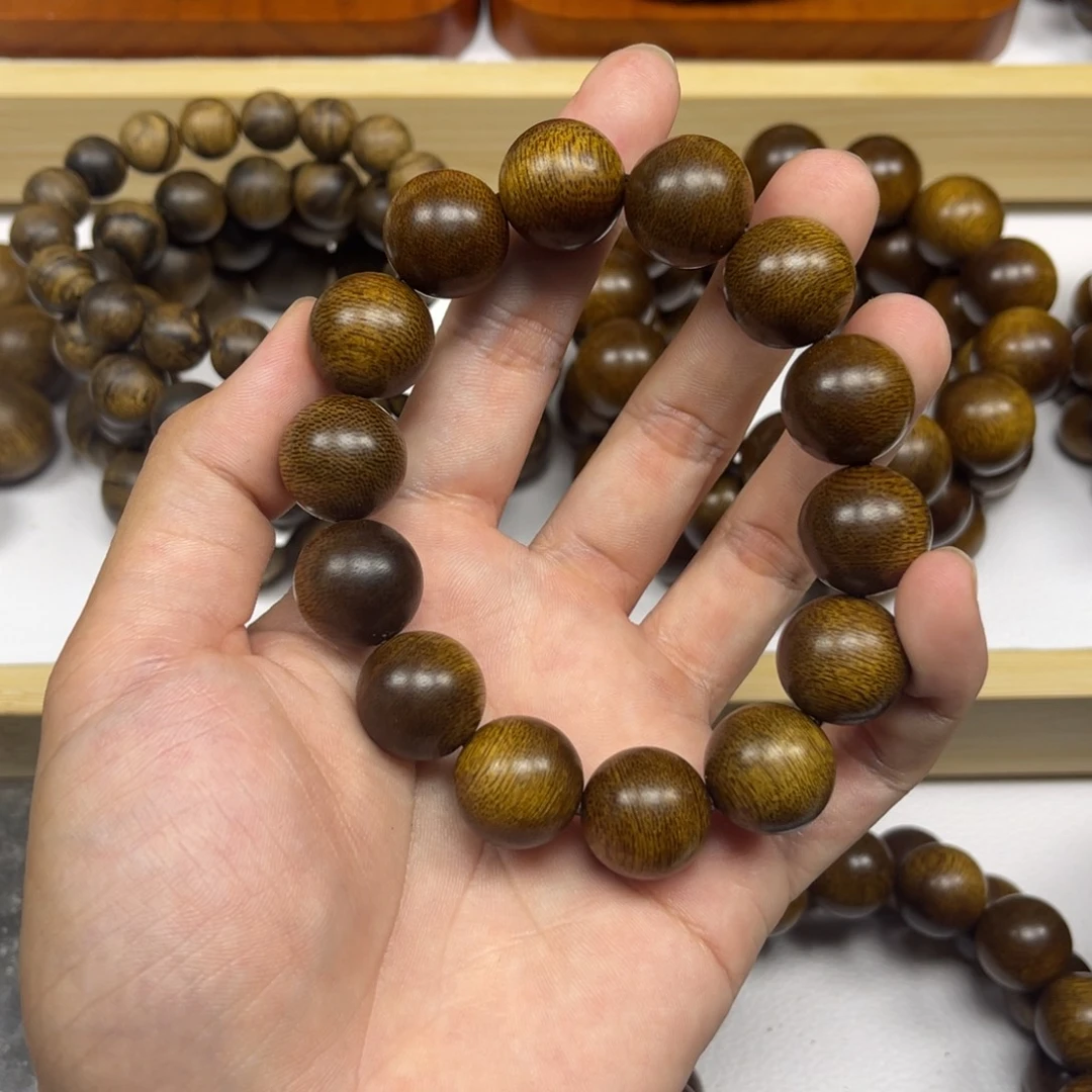 阿***布沉香手串越南芽庄黄棋楠1.6
