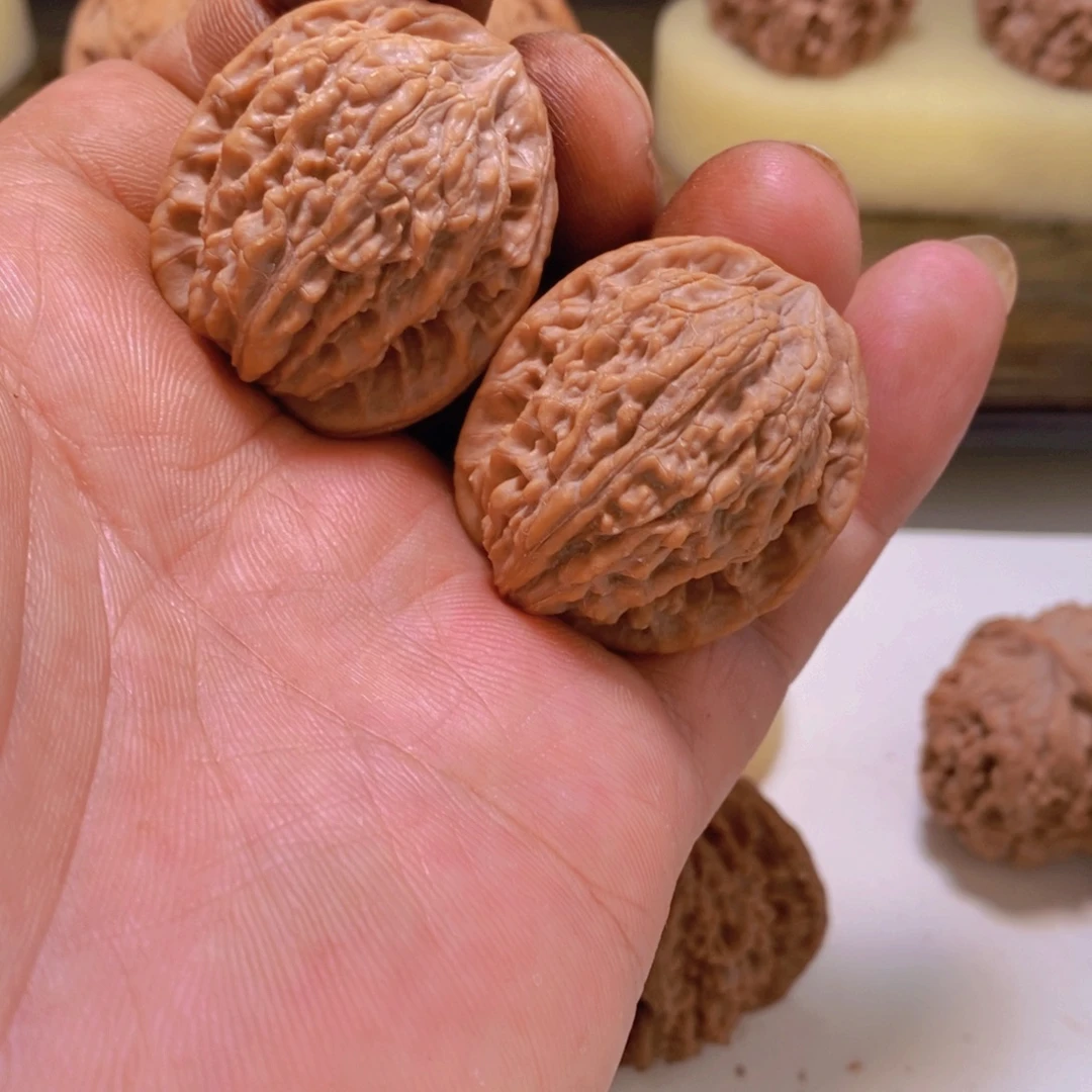 椛***婲吊坠文玩核桃文玩核桃野生