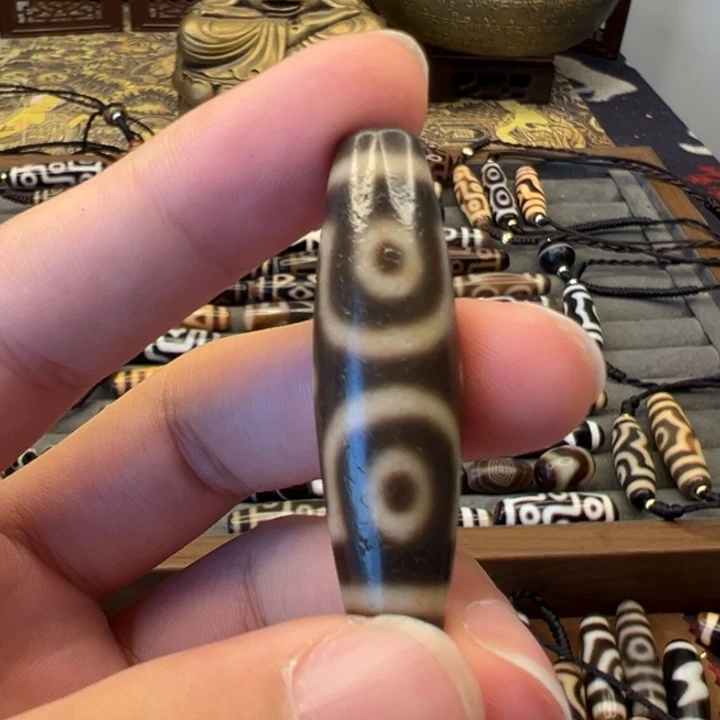 阿***飞玛瑙/玉髓未镶嵌颈饰