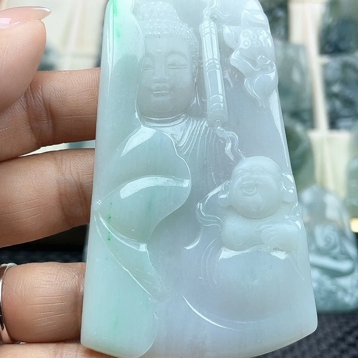 颈饰未镶嵌翡翠村**蹲天然翡翠A货，佛观天下