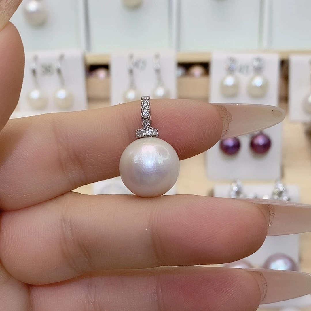 淡水珍珠颈饰合金