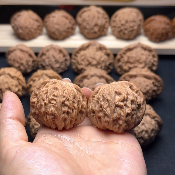 文玩核桃吊坠40磨盘