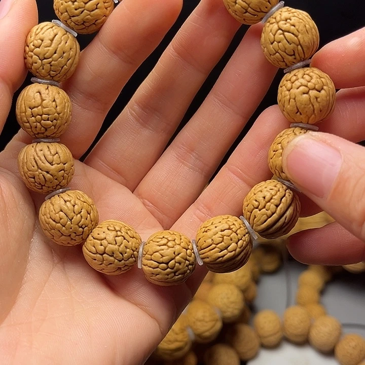 日***初桃核吊坠桃核手串