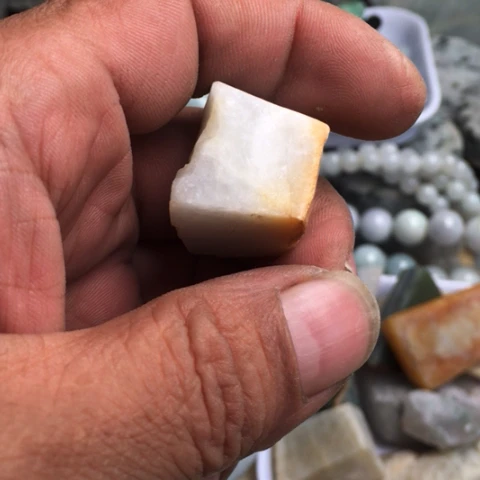 翡翠散珠天然翡翠