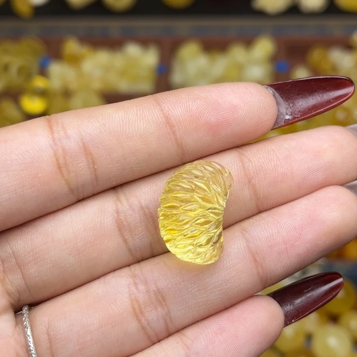 东***起蜜蜡未镶嵌珠宝奇石金珀橘子瓣配饰