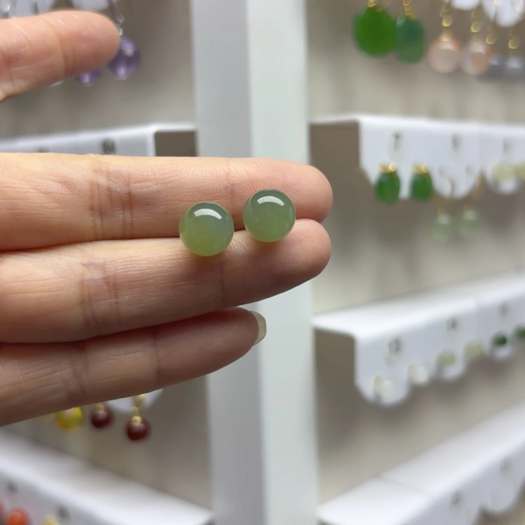 和田玉银S925镶嵌耳饰10m m