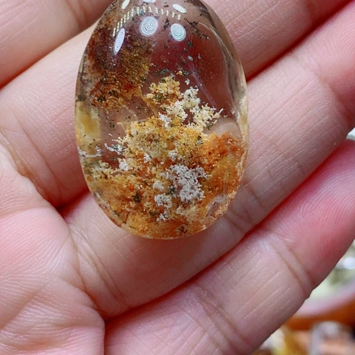 未镶嵌颈饰水晶水晶