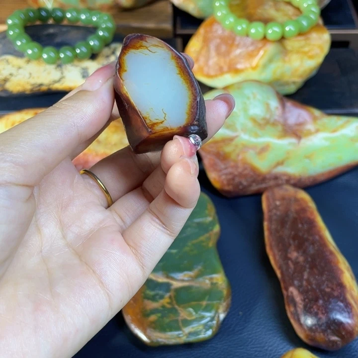 深***海未镶嵌手链和田玉