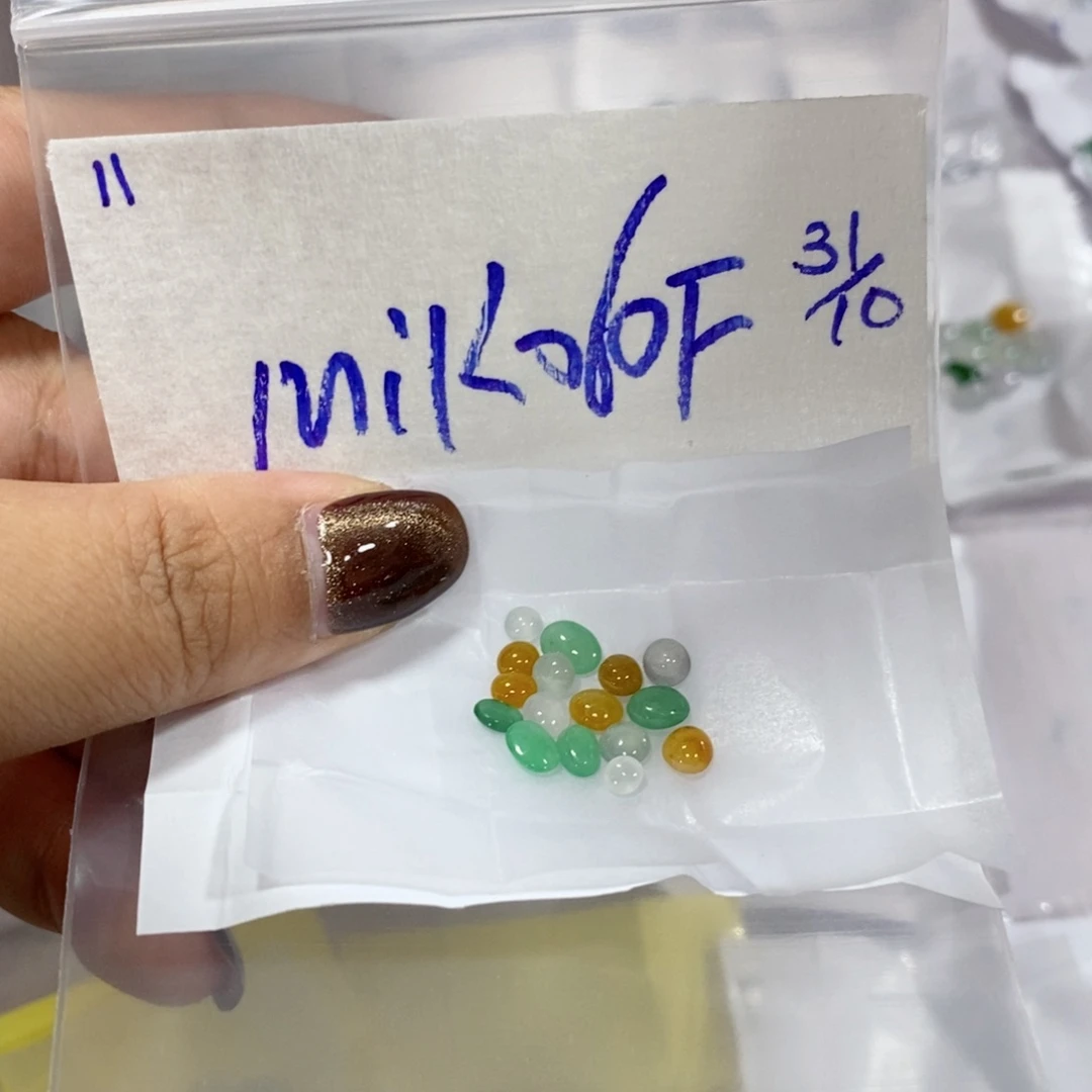 m***o定制翡翠未镶嵌我