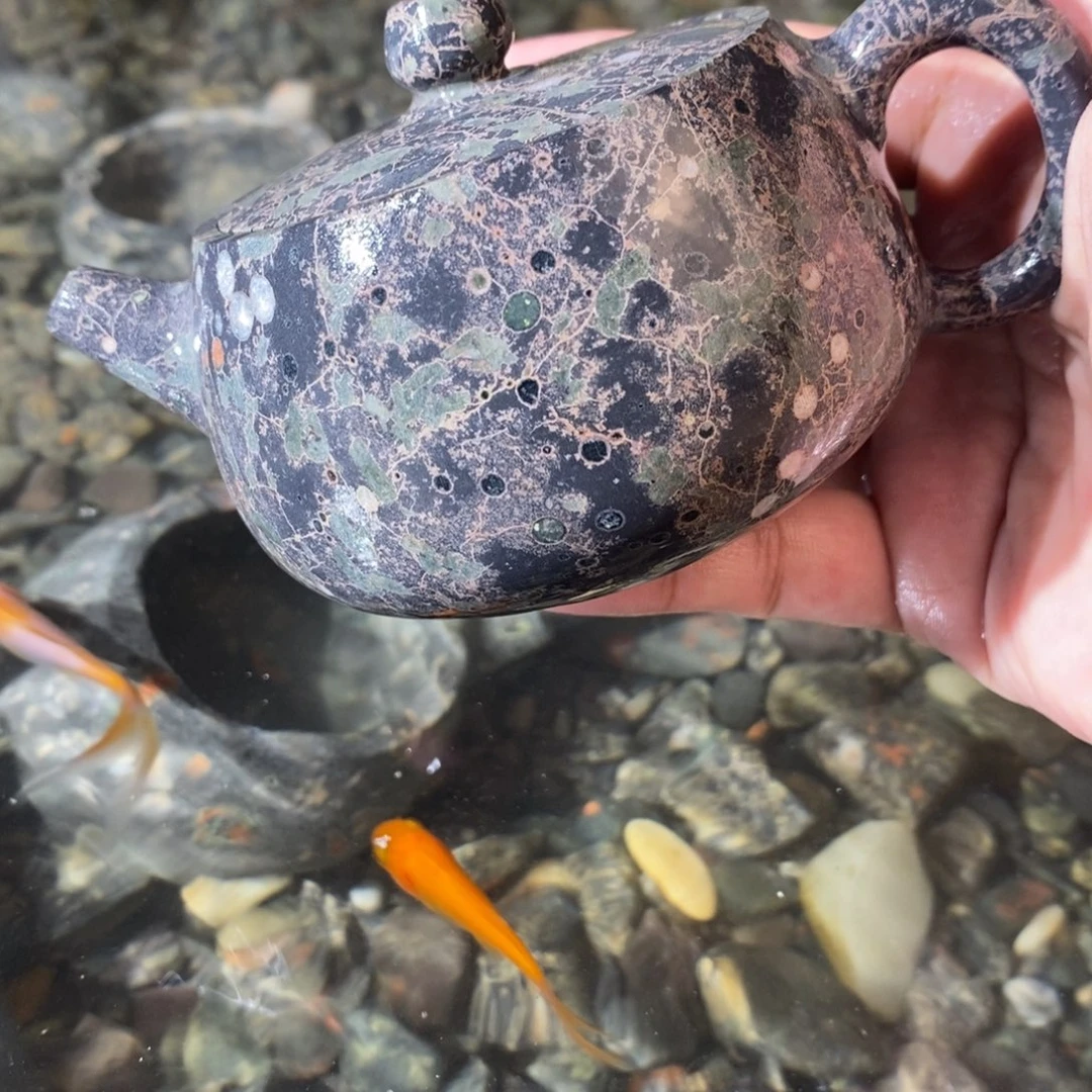 星**海安山玉瑕疵有容壶