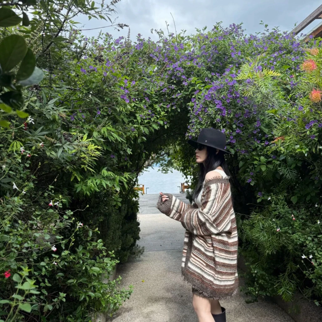 BEAUTY VENA中长款条纹针织开衫慵懒风AW5WLTS008