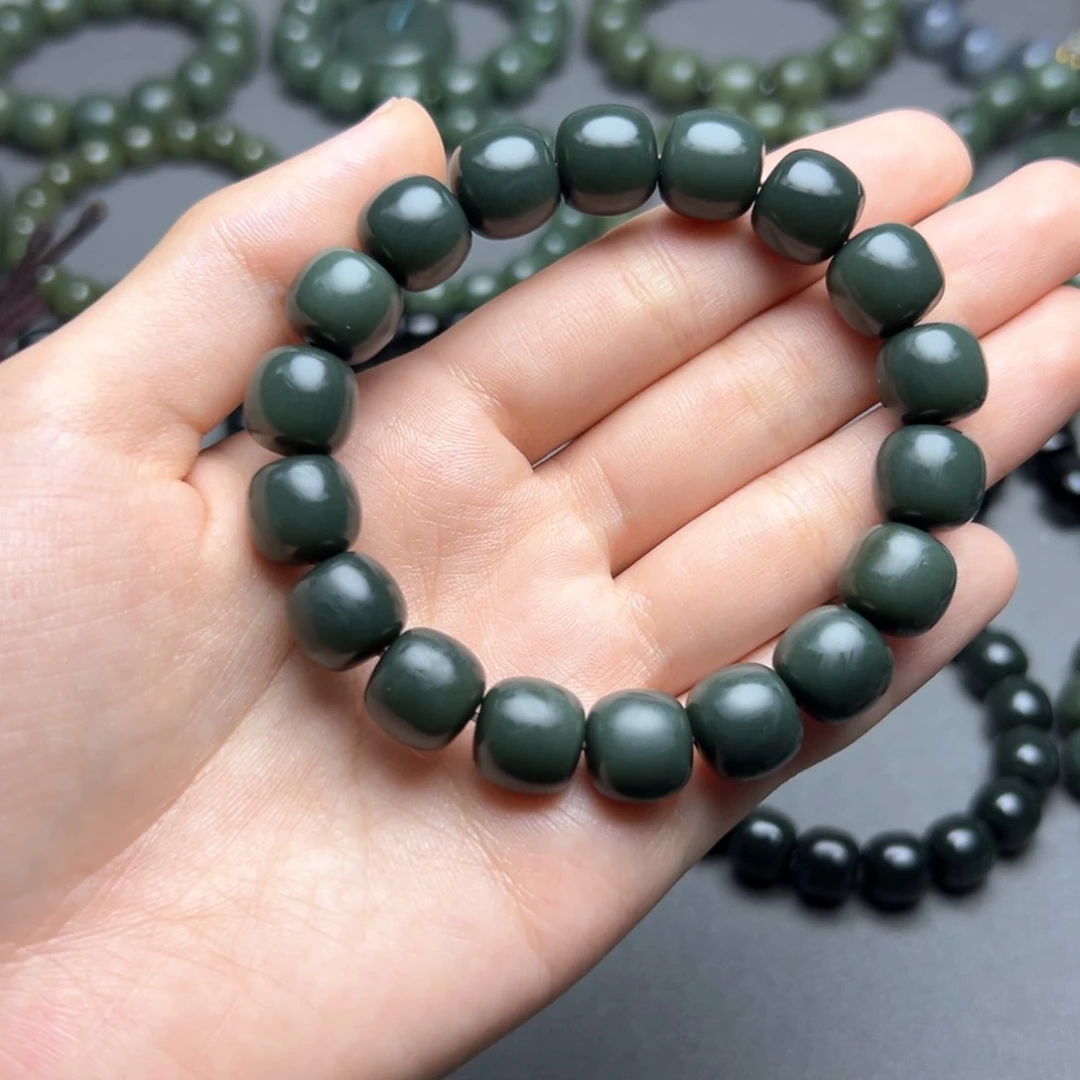 手链未镶嵌和田玉