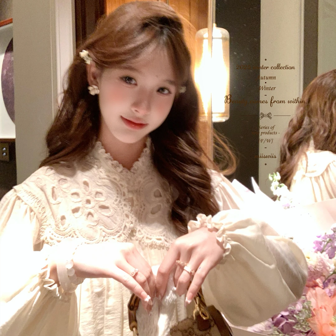 维斯小姐[白鸽落莉]氛围感花边立领衬衣 A版设计感短裤