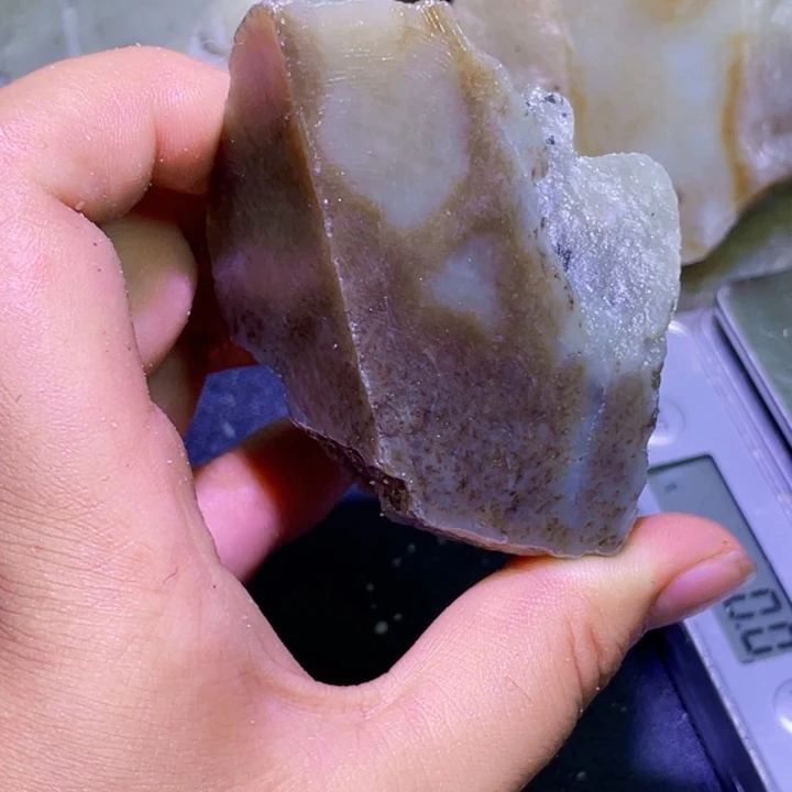 未镶嵌和田玉珠宝半成品