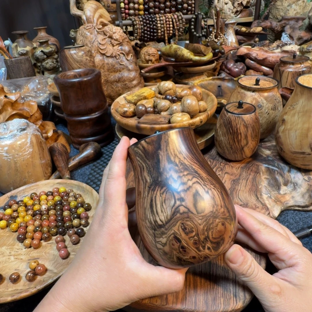 嗨***生花梨木类贵黄鬼柳紫檀麻梨等硬木手作