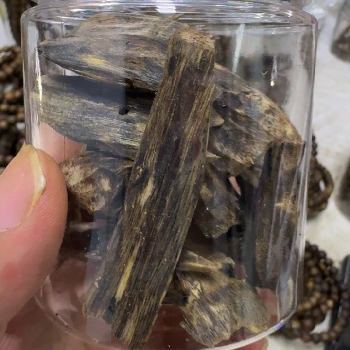 晶***神沉香沉香碎屑奇楠沉香碎料40