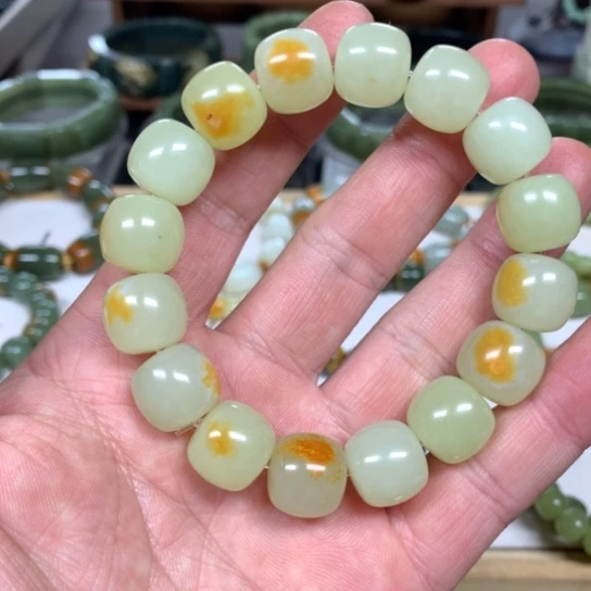 未镶嵌和田玉珠宝奇石军*哥