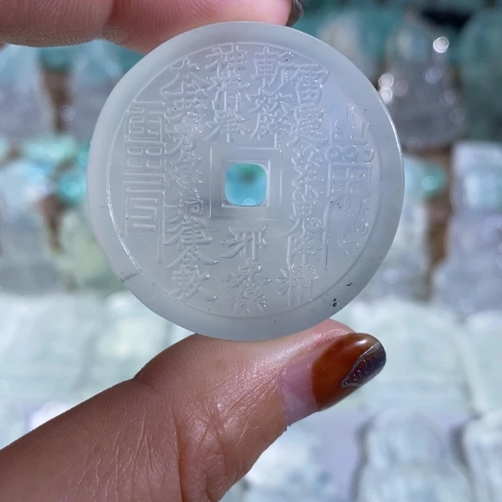 岫玉吊坠未镶嵌吊坠