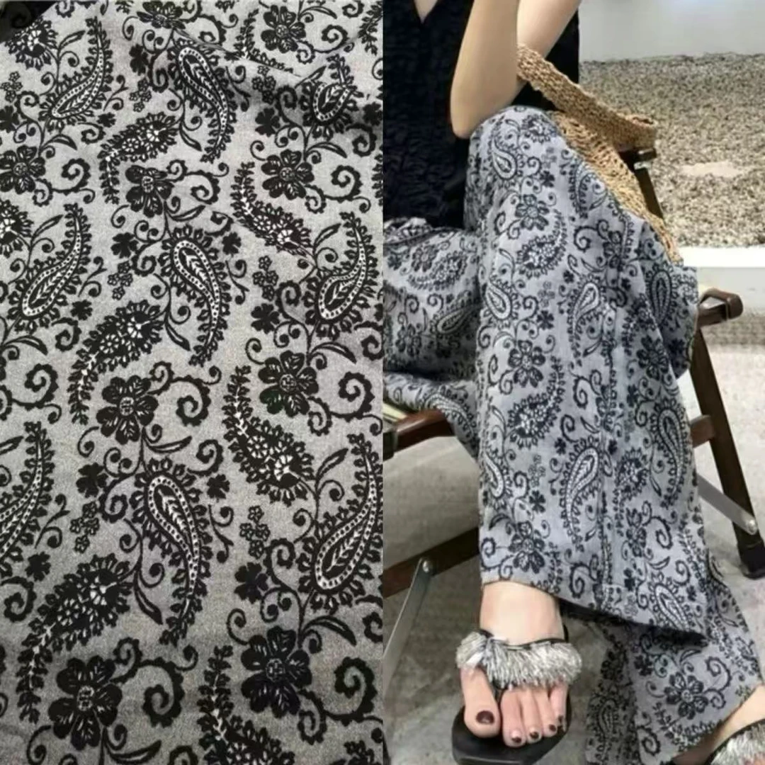 国潮灰底腰果花棉绸面料透气舒适旗袍裙家居服夏凉被人造棉面料