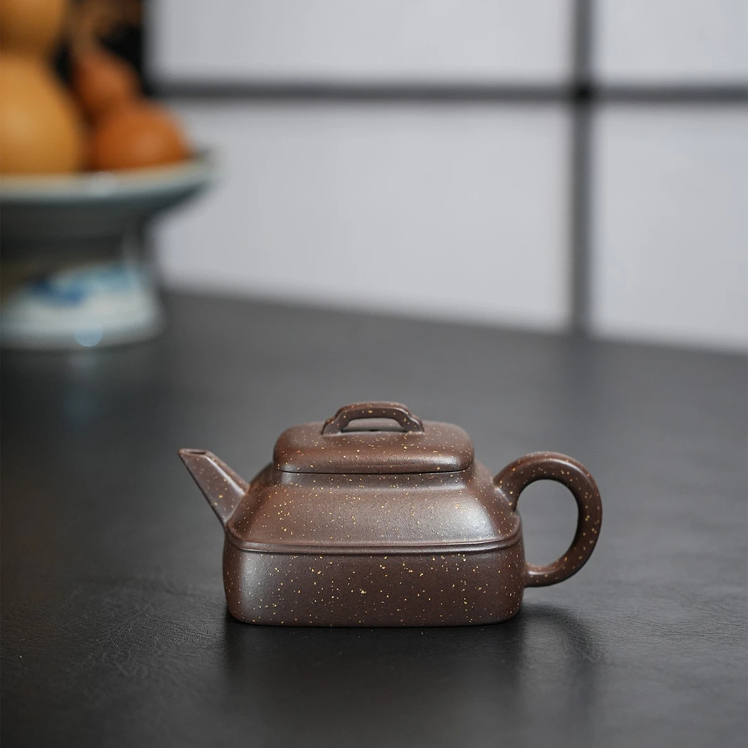 顶蜀全手工铺砂线韵四方紫泥150毫升紫砂壶