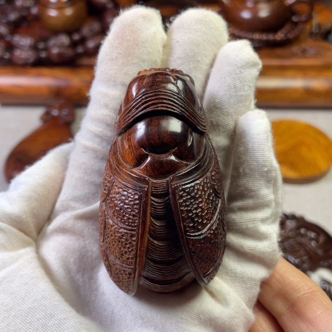 黄花梨/降香黄檀把件