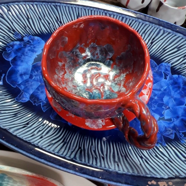 瓷本店消费满二十包包邮的