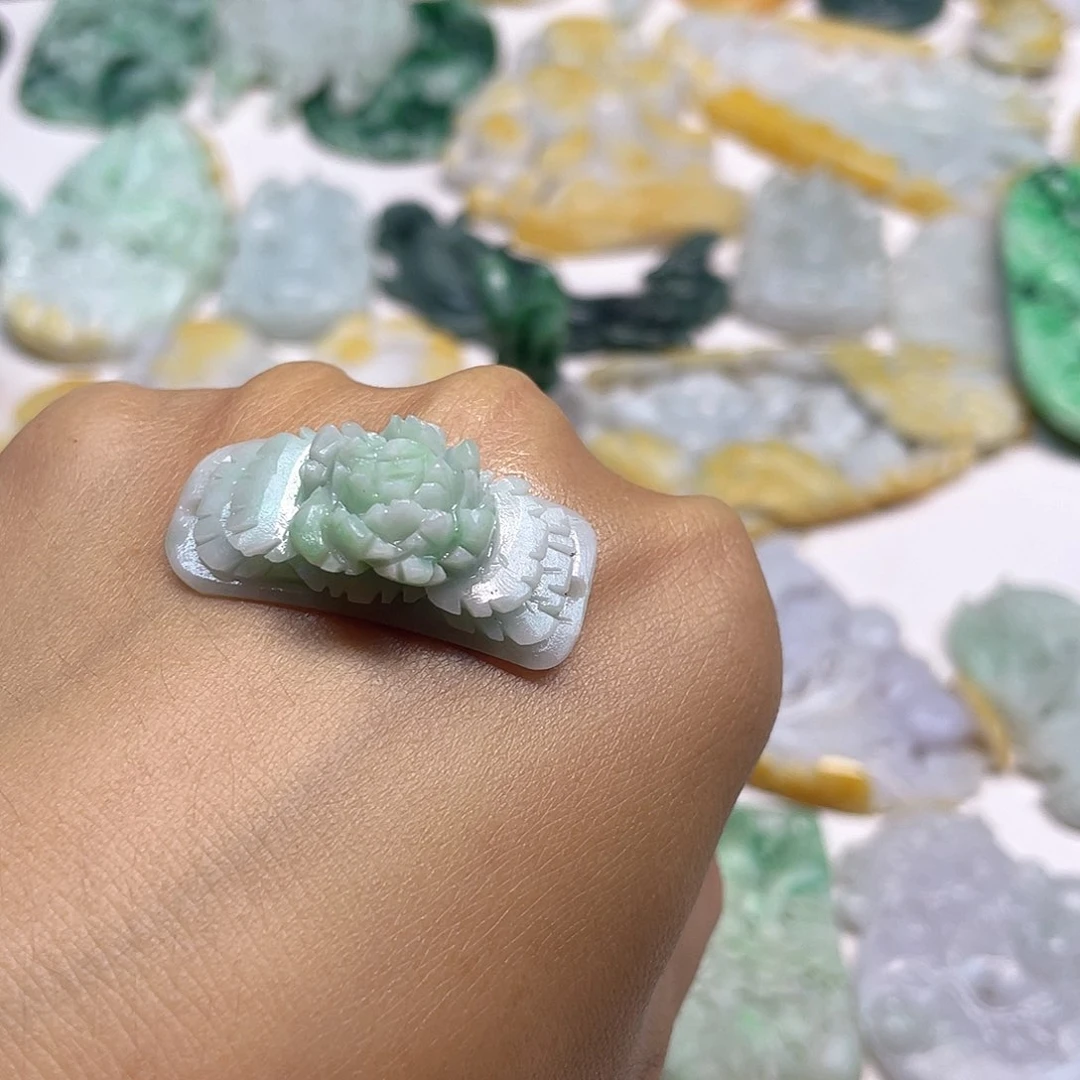 定制翡翠未镶嵌翡翠