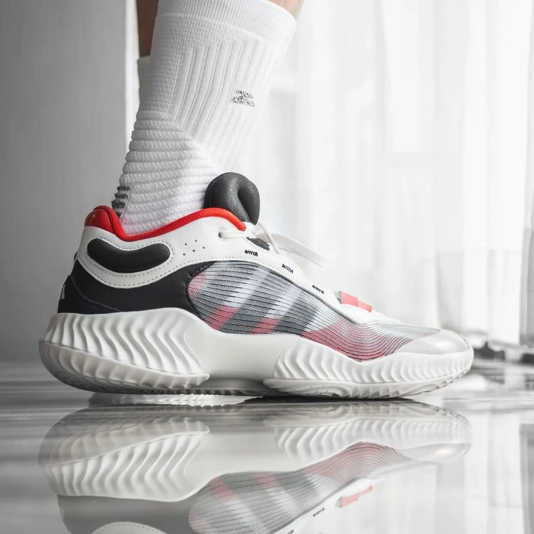 Adidas阿迪达斯正品PRO VENTILATE篮球鞋运动鞋男低帮实战 JH5837