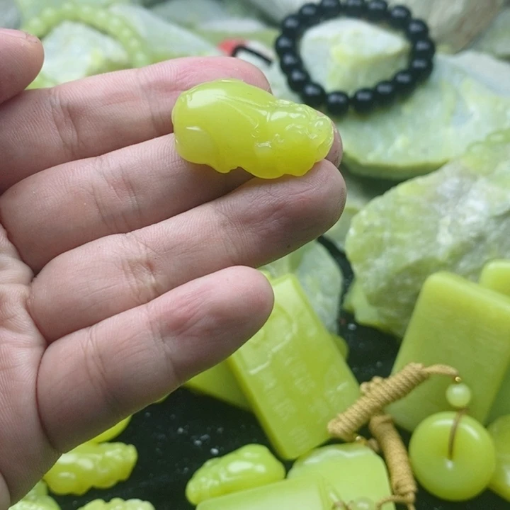 石材新疆若羌小貔貅