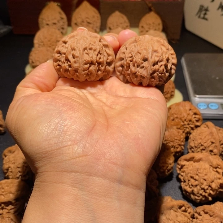 文玩核桃吊坠宫灯43+