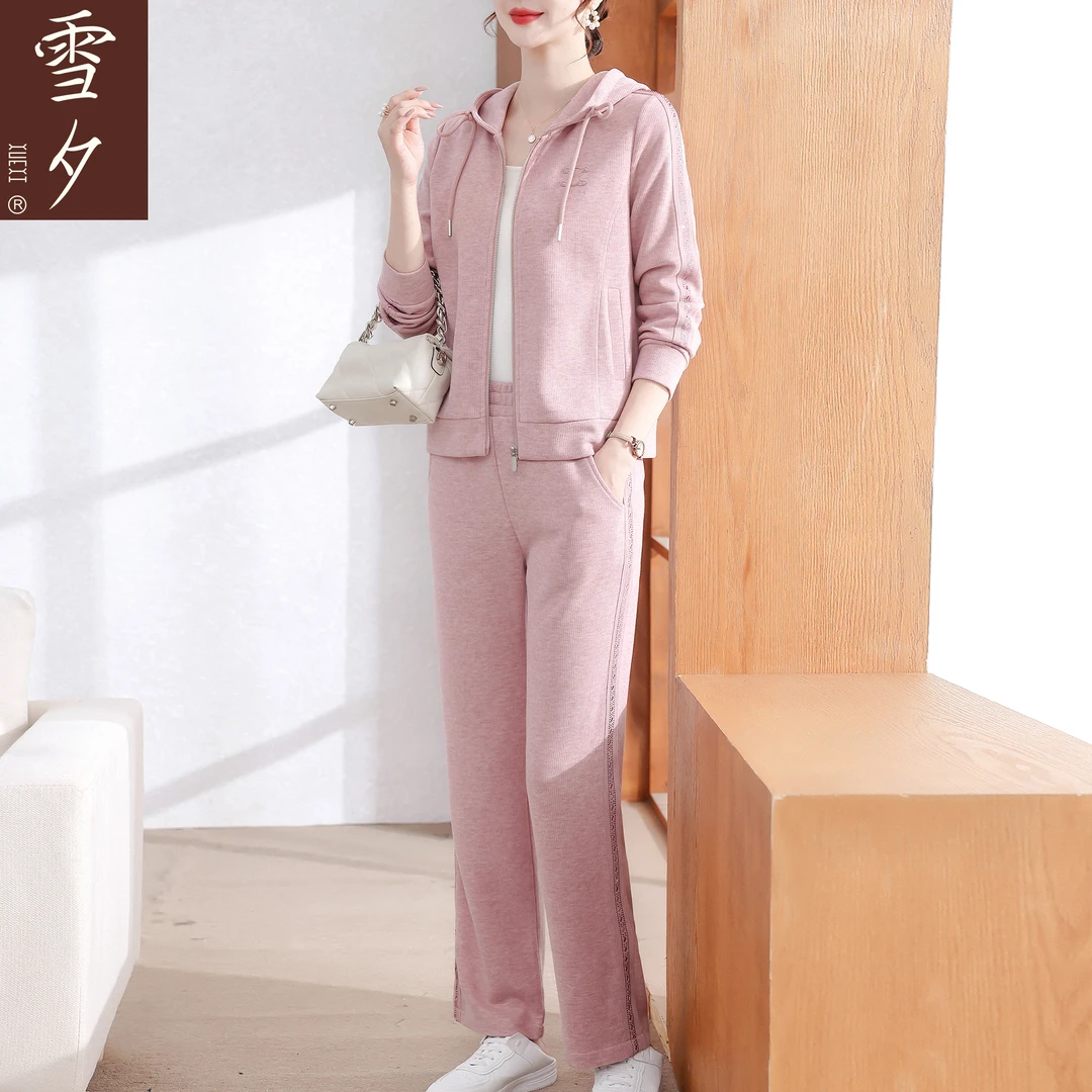 年轻妈妈秋装休闲运动套装2025新款中老年女装显瘦减龄一整套衣服