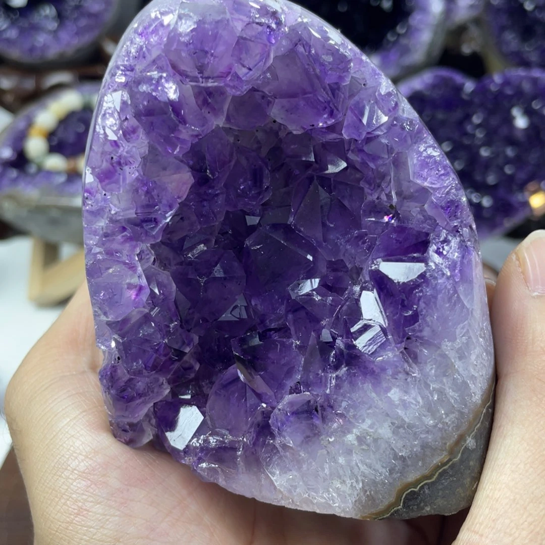 水晶大型摆件（非配饰）未镶嵌