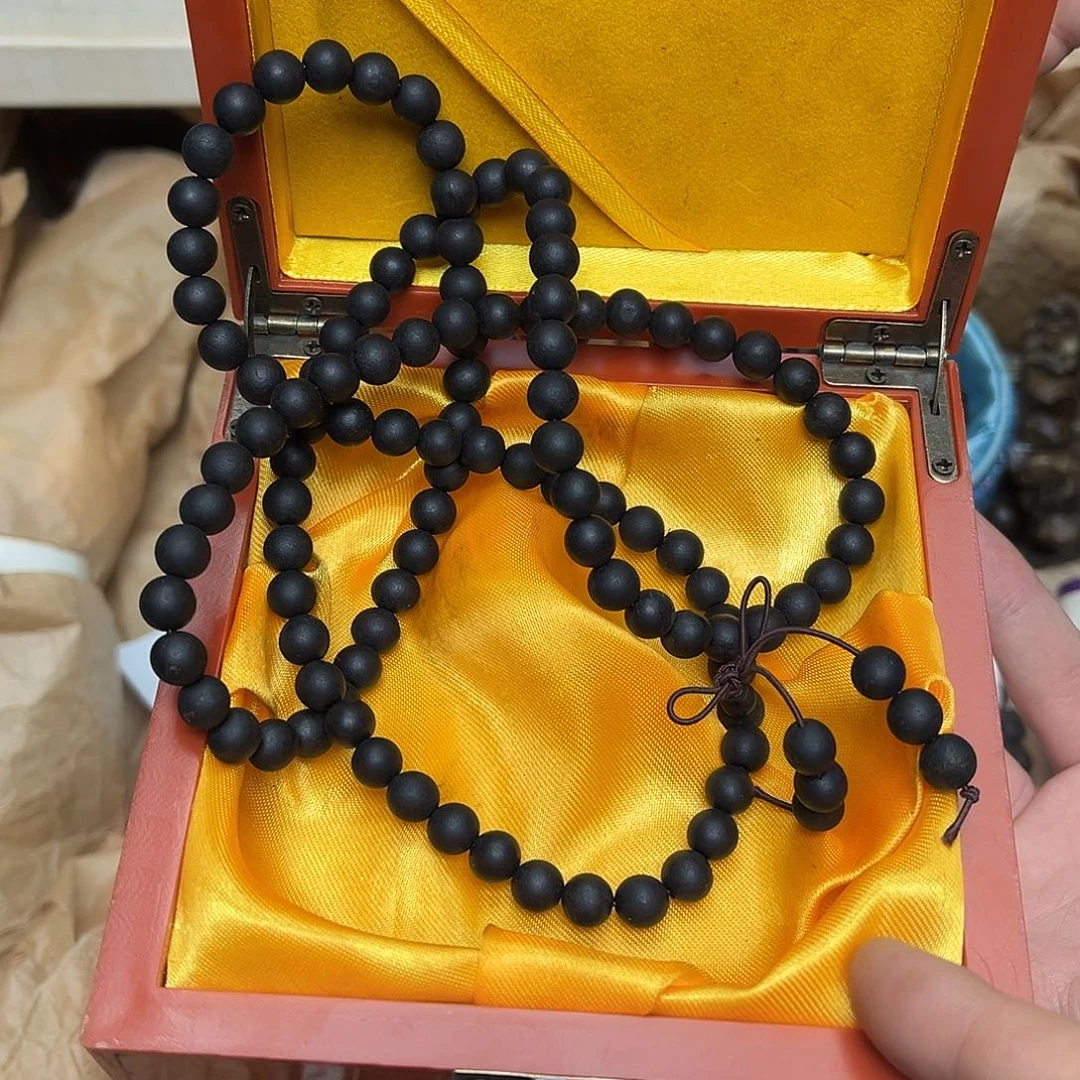 大叶紫檀（黑酸枝木类）