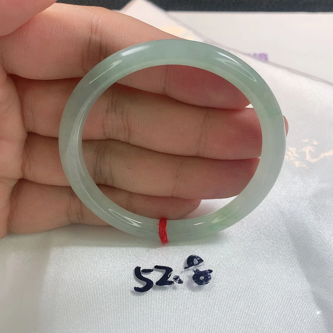 翡翠手镯（圆镯）未镶嵌376号