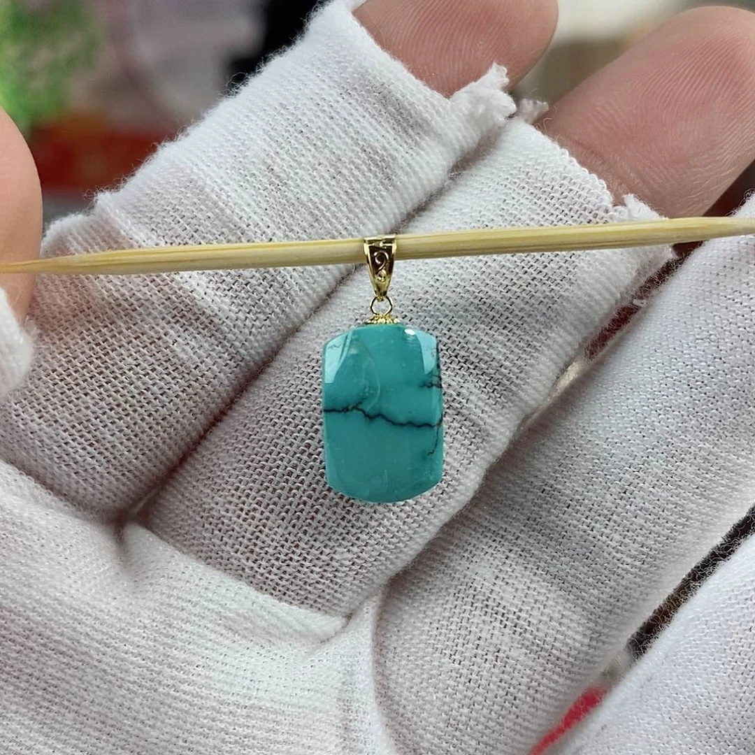 绿松石珠宝奇石18K金镶嵌