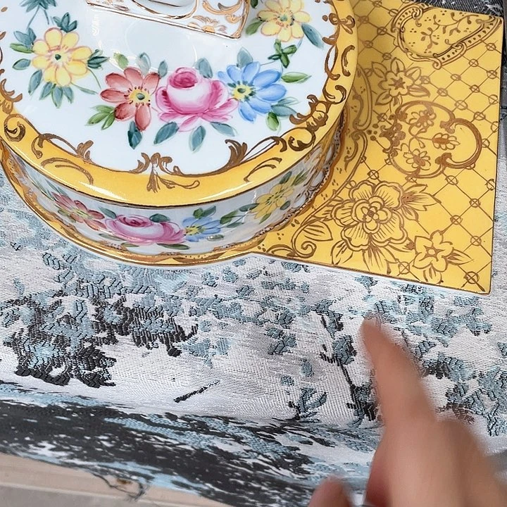 杯碟陶瓷摆件陶瓷