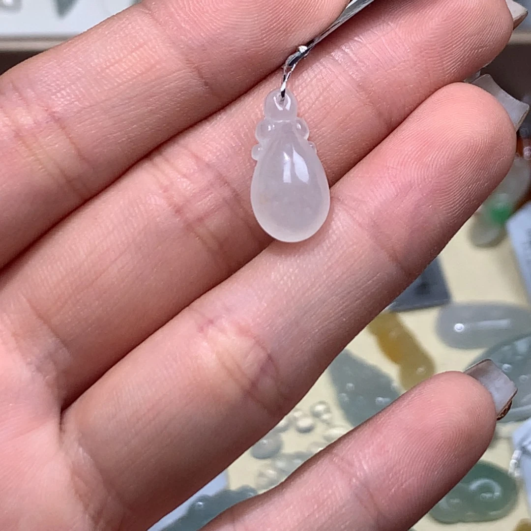 翡翠未镶嵌颈饰11111111