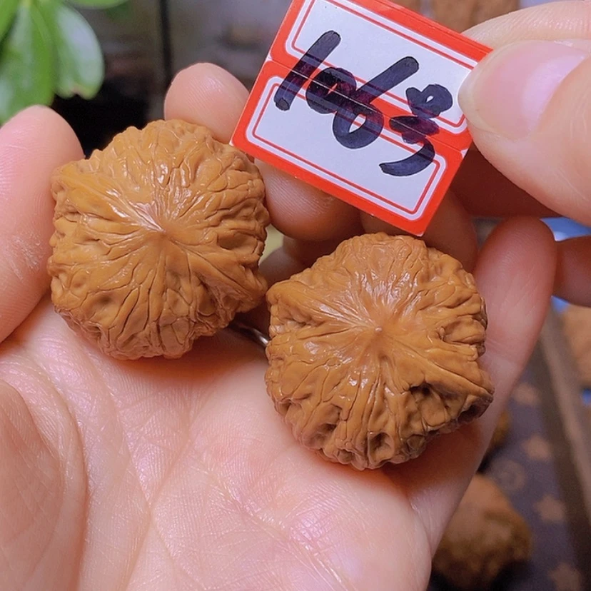 【闪购商品】文玩核桃把件小铁锤33