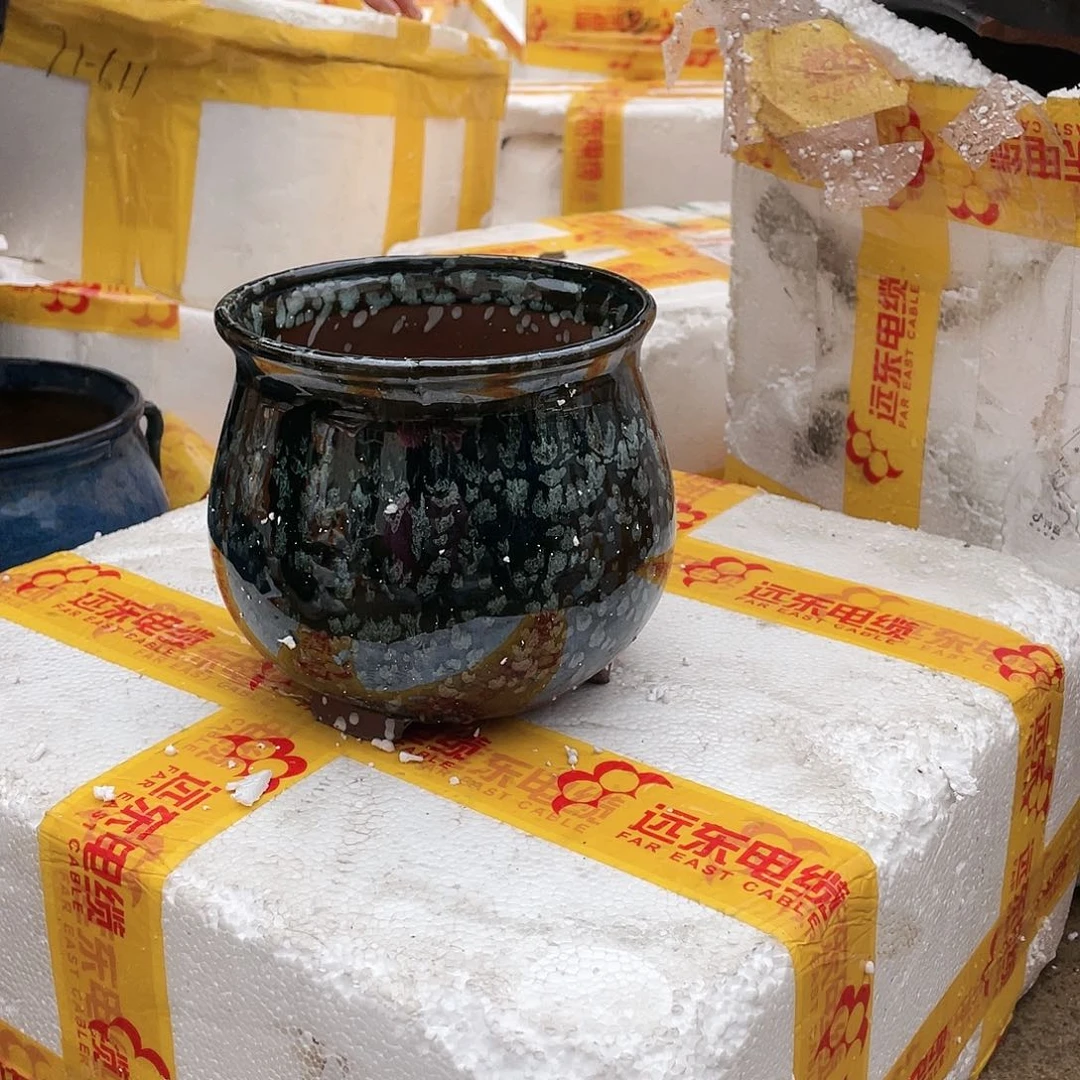宜兴紫砂粗陶花盆