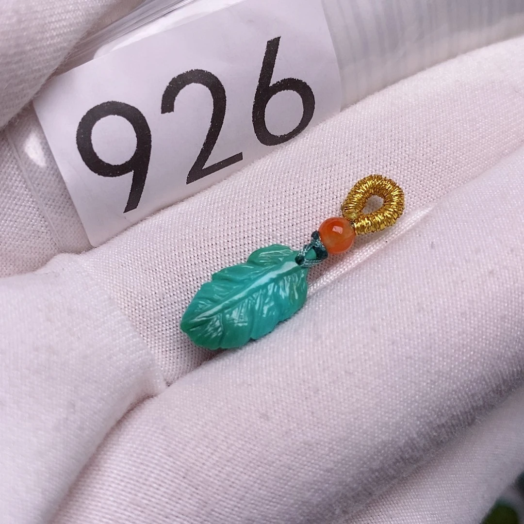 南红玛瑙未镶嵌珠宝奇石