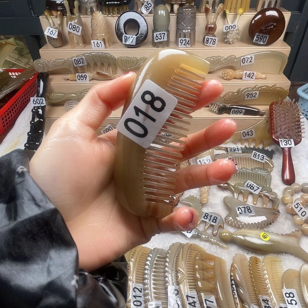 雷***牛角牛角梳牛角btbh