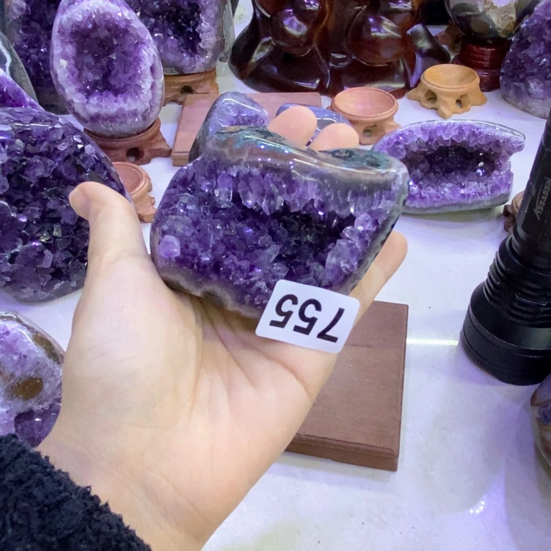 大型摆件（非配饰）紫晶未镶嵌