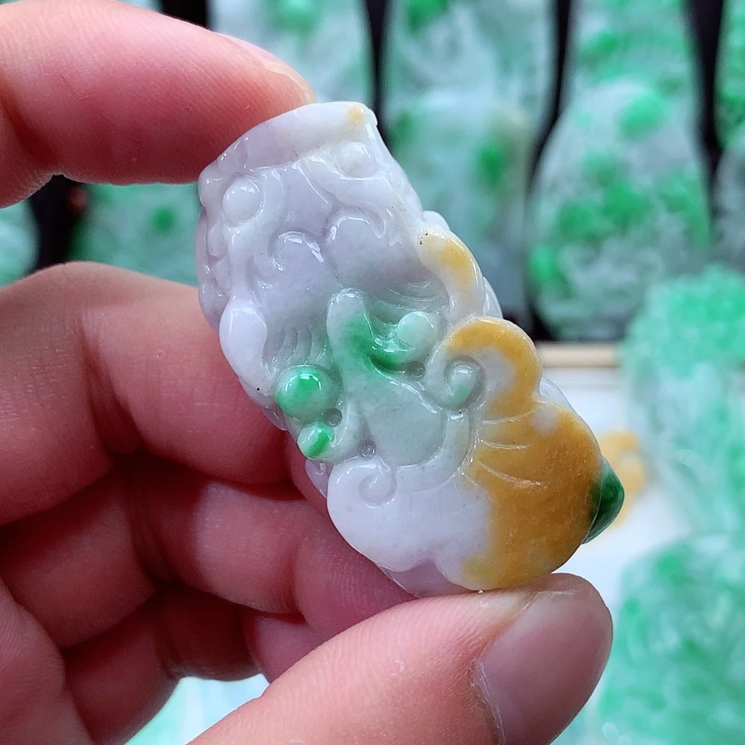 翡翠未镶嵌颈饰翡翠吊坠