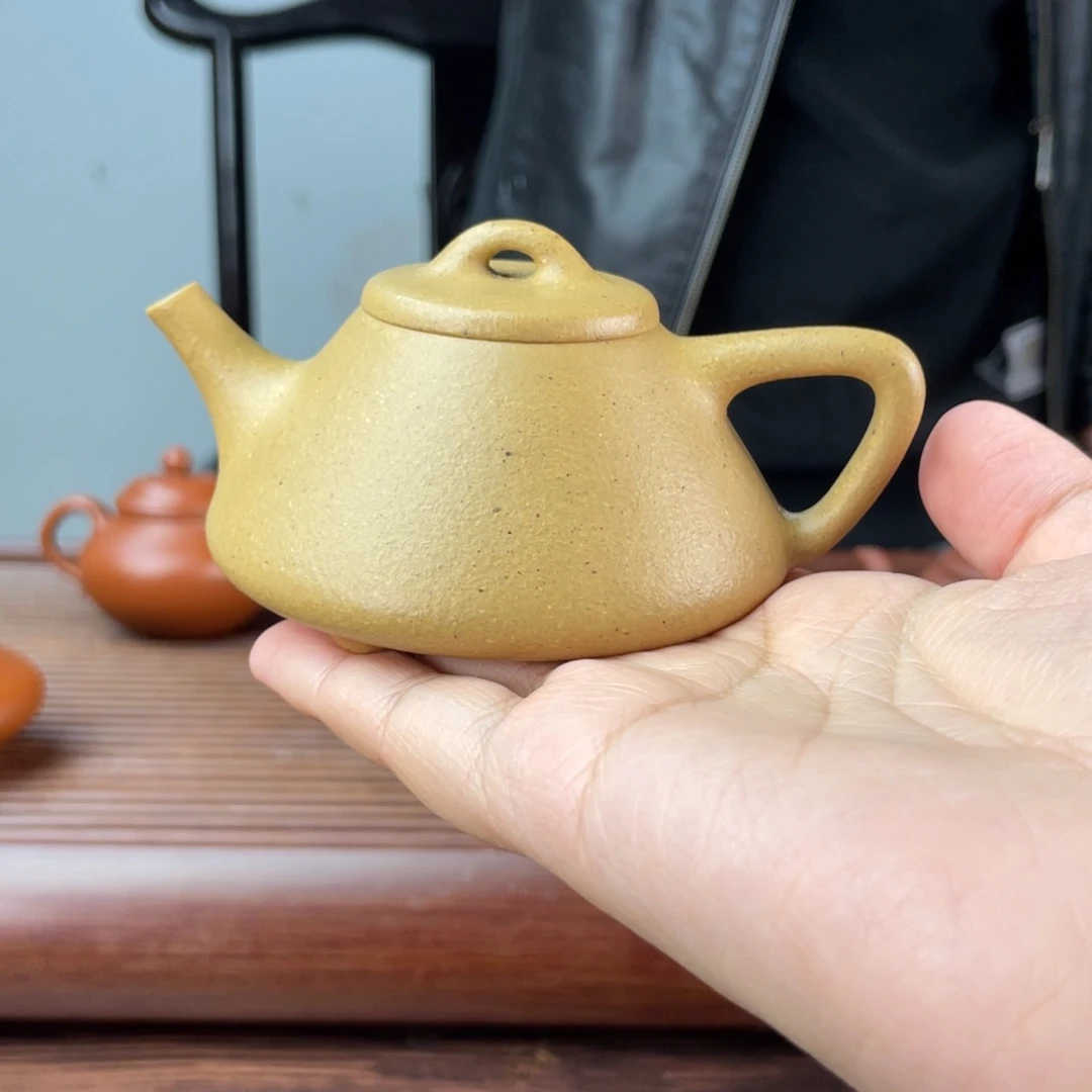本山绿泥茶壶微瑕底不平子冶石瓢120cc