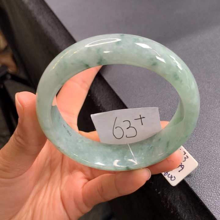 未镶嵌手镯翡翠手镯