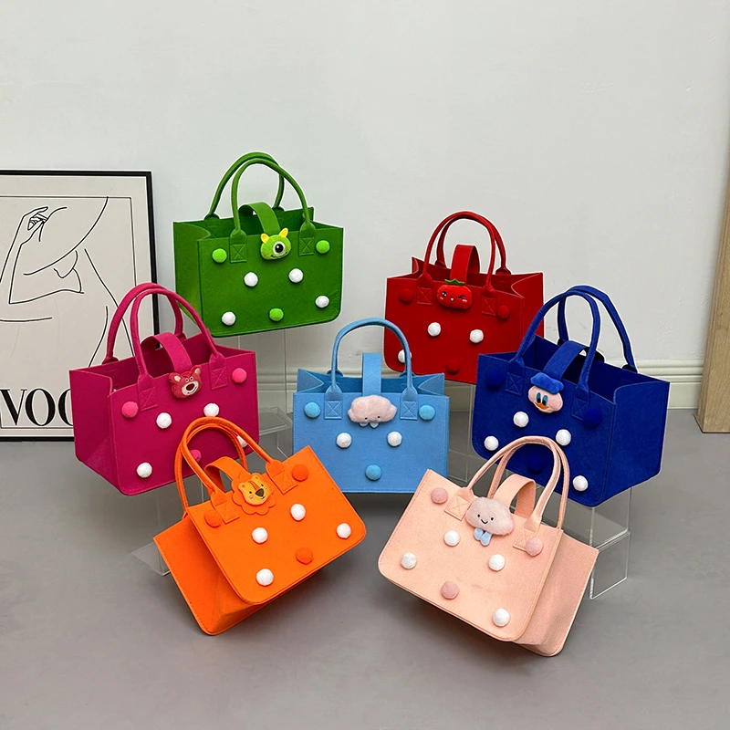 网红卡通毛毡包百搭手提包包学生饭盒包上班族手拎包生日宴伴手礼