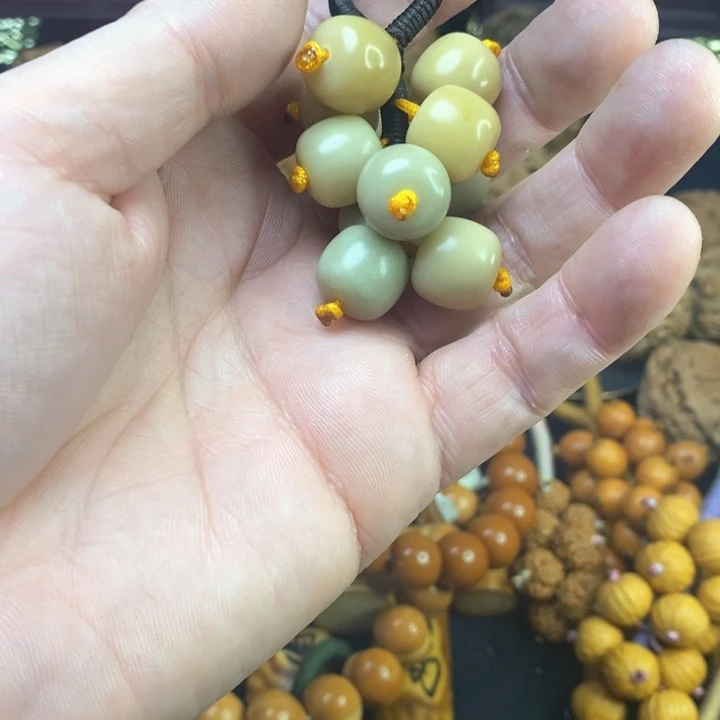 吊坠文玩核桃菩提根葡萄