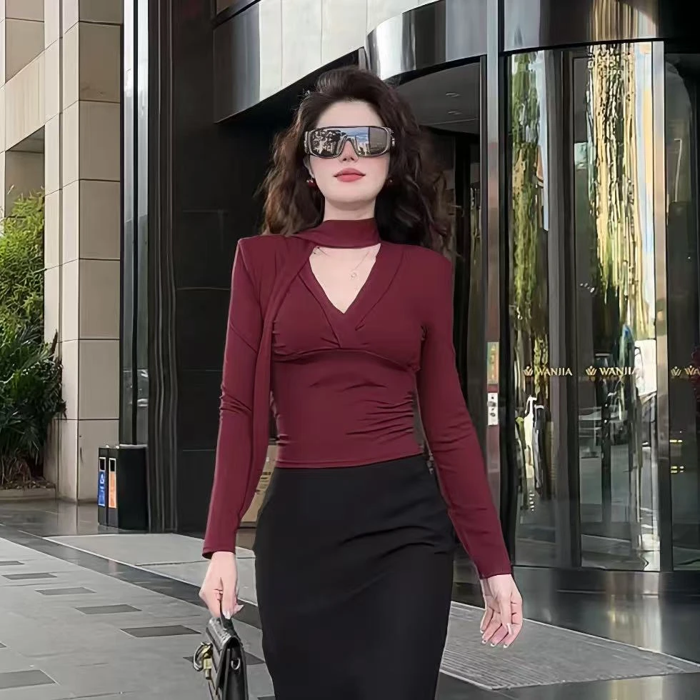 梦优莱法式高级感绑带V领交叉设计长袖T恤女秋季时尚百搭显瘦上衣